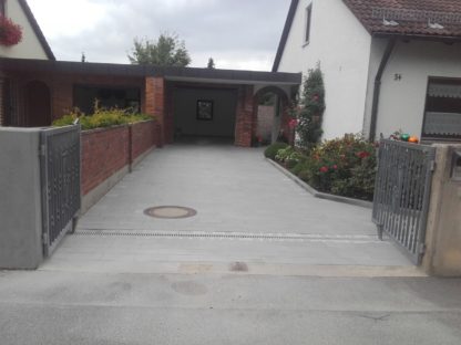 Neugestaltung Hofeinfahrt 1