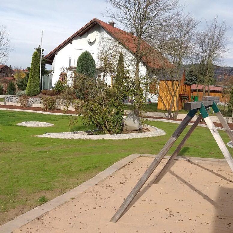 Gestaltete Aussenanlage